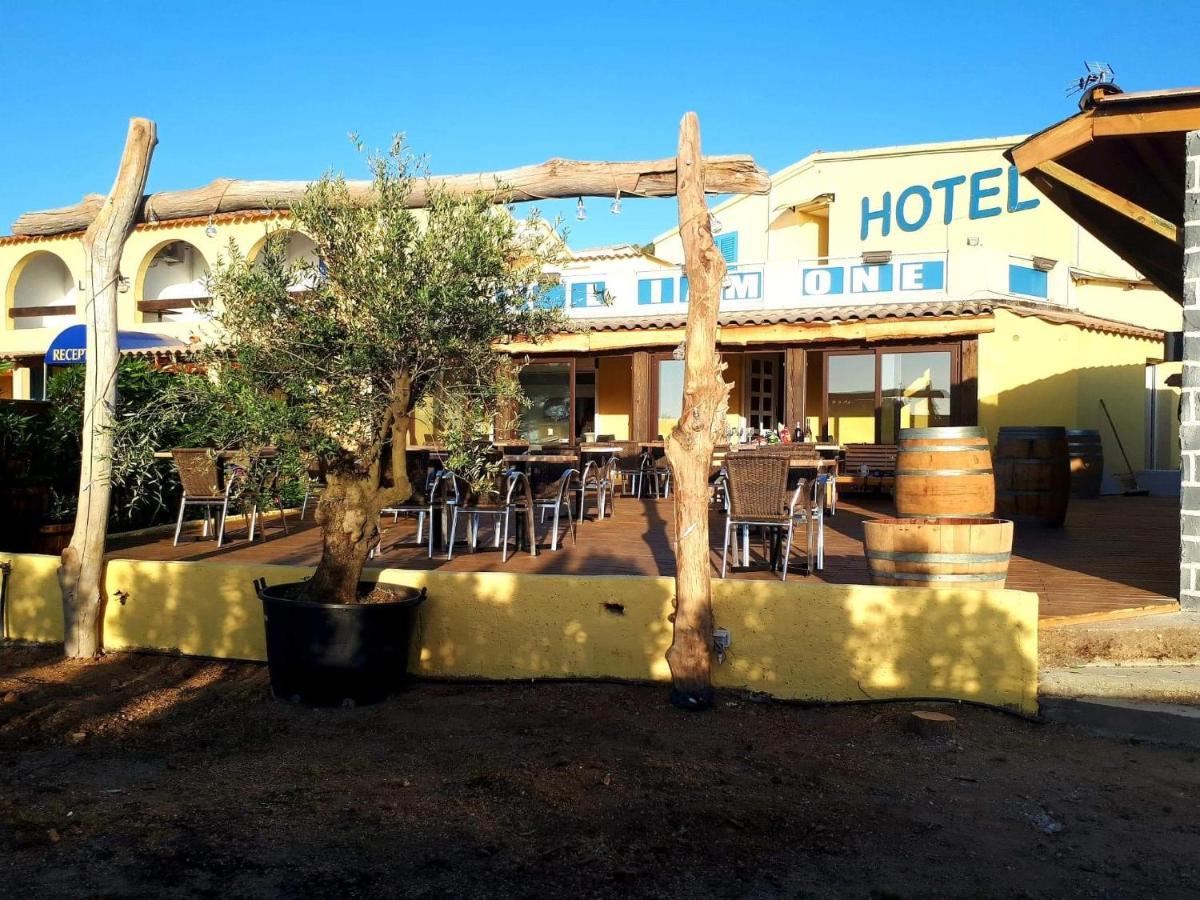Hotel U Liamone Сен-Флоран Экстерьер фото