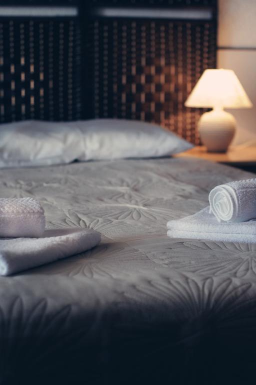 Hotel U Liamone Сен-Флоран Номер фото